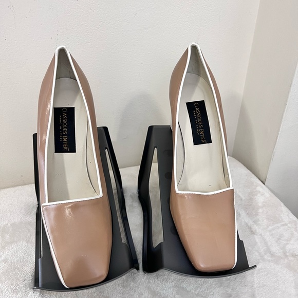 Classiquies Entier (Vero Cuio) Tan/WhiPump 9M - Picture 3 of 10